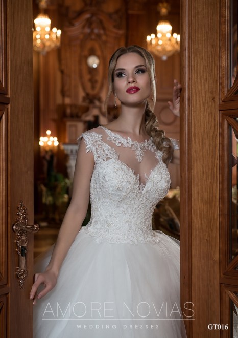 https://amore-novias.com/images/stories/virtuemart/product/GT016       (2).jpg